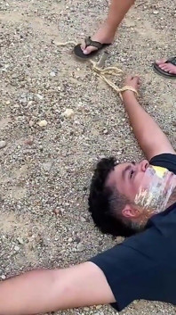 Ragazzo paffuto di proprietà della sua ex ragazza psicopazionale e di suo uomo!