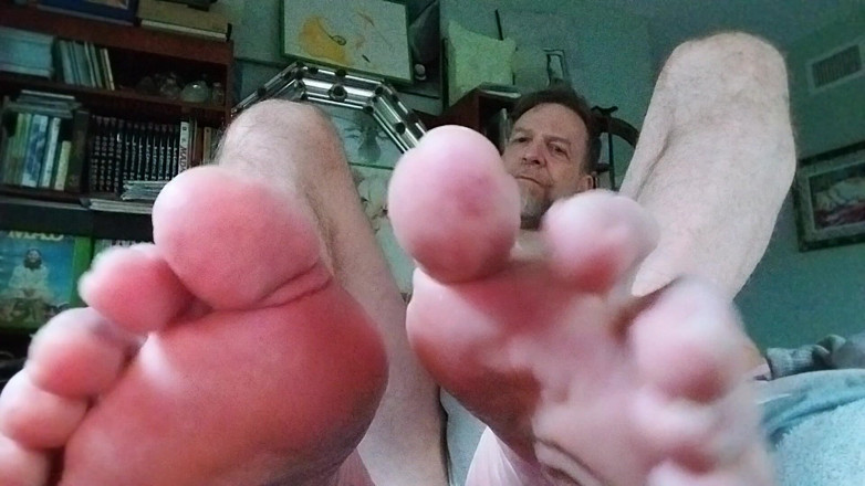 Hairyartist: Pops Gives You a Lot to Sniff