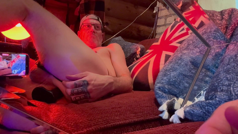 Douglas James: Solo Otter velké dildo penetrace