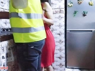 Sex anal: 我进入一个老师，他像杯子一样伤害我，我渴望他在我体内，我被剥夺了鸡巴