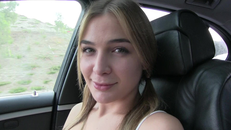 Hefburg: Sloppy pigtail blowjob