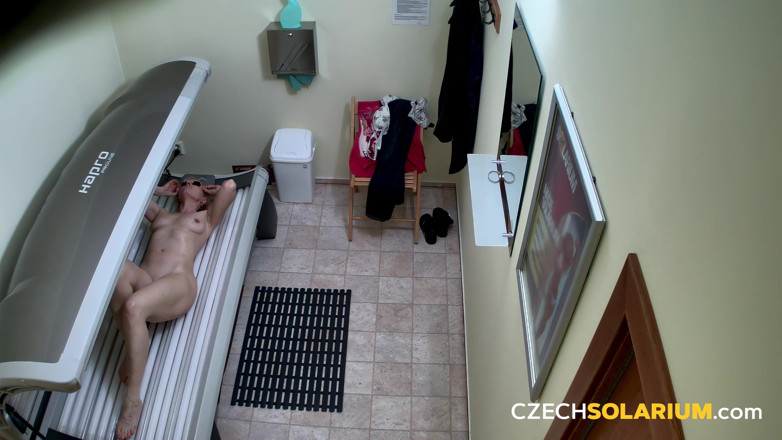 Czech Solarium: Czech Solarium 173 Mature Blonde Shows off Her Natural Curves