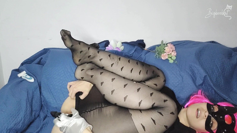 BigBoobCat: Kijk Hoe Ik Mijn Grote Tieten Plaag Terwijl Ik Mijn...