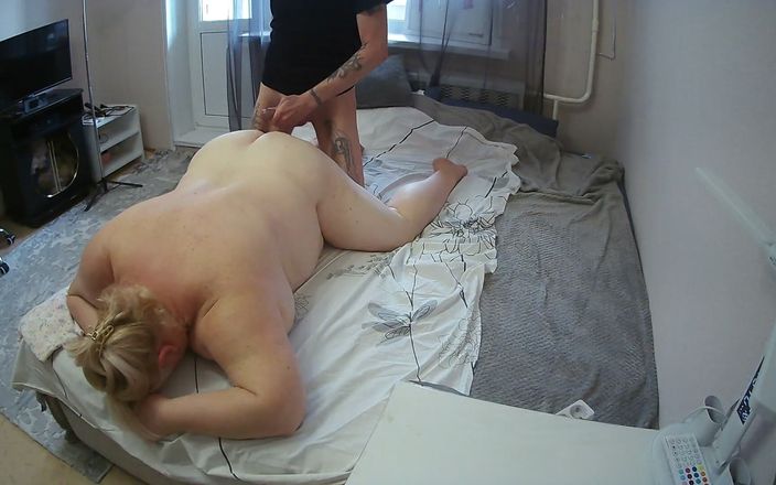 Zona901: Schoonmoeder geneukt in de mond, poesje op zijn hondjes en...