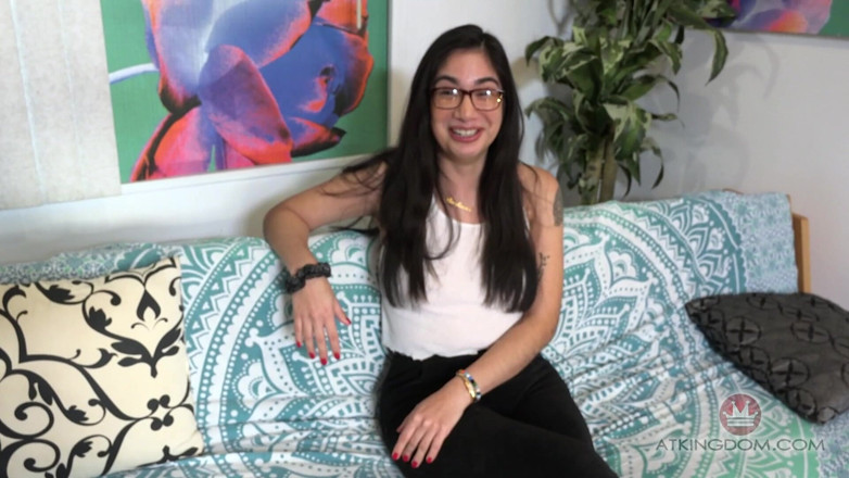 ATK Fans (Hairy): Lucy Sunflower duduk untuk temu bual untuk bercakap tentang kehidupan...