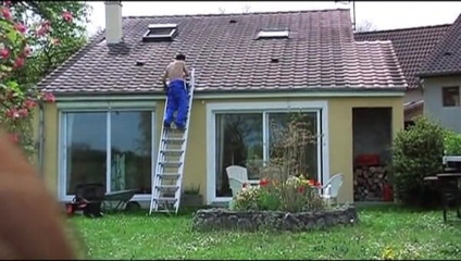 European Classics: Mollige reife hure spritzte in den mund, nachdem sie draußen...