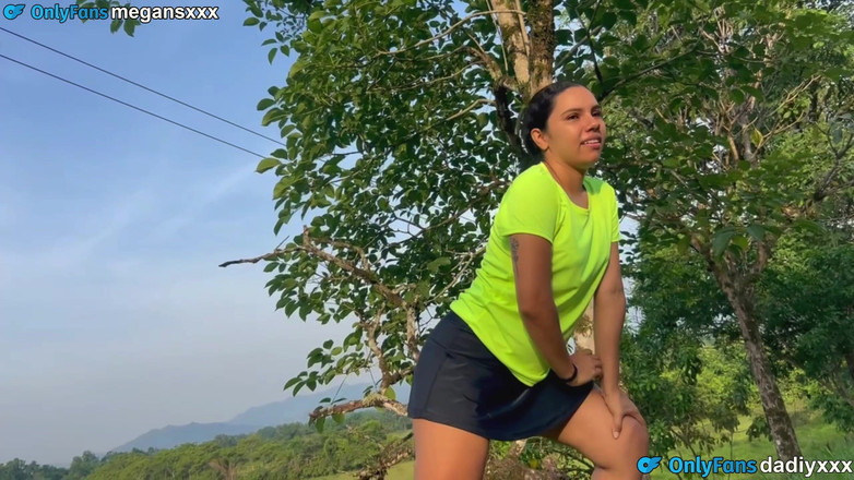 MeGanSxx: Échouer avec l’inaccessible dans la forêt