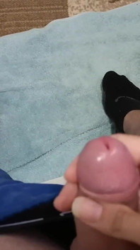 Мастурбация со стонами 2