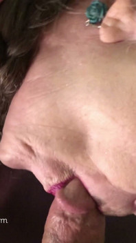 Lips Full of Passion! Loving Close-up BJ!