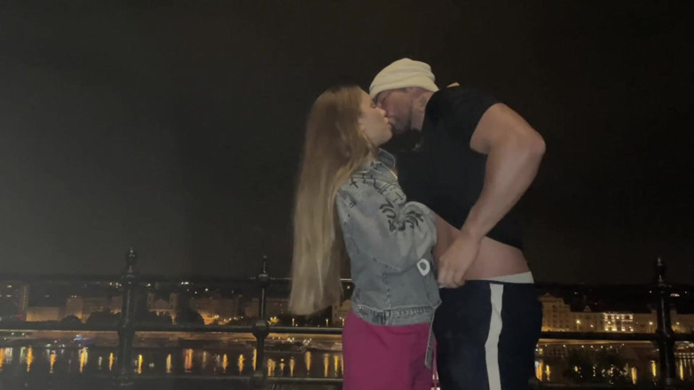 Mary Rock: na ulici Budapešti
