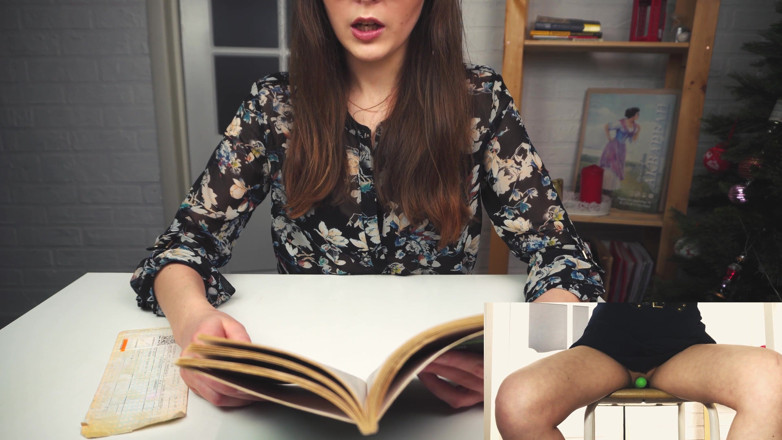 Rita_Solo: Doslovný orgasmus od mladé krásky. Sedí na vibrátoru