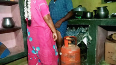 Priyanka314: Vesnická holka Kichen Zezadu
