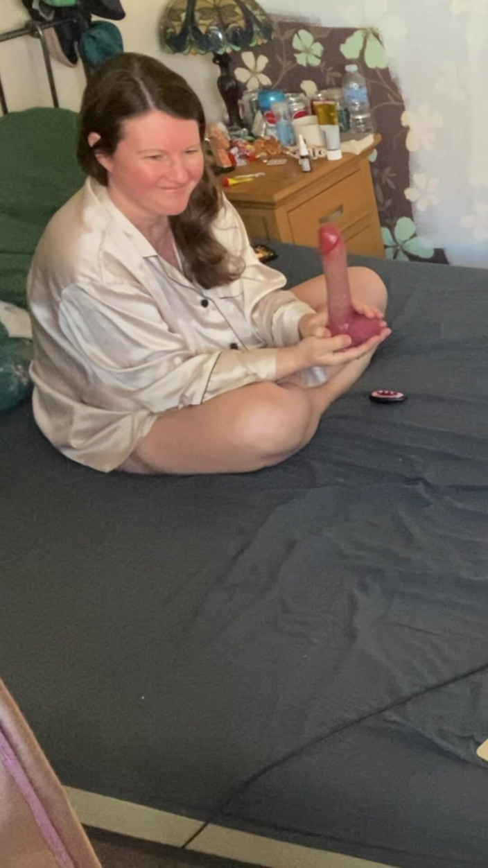 Frequentmasturbation: Ngintip Lewat Jendela