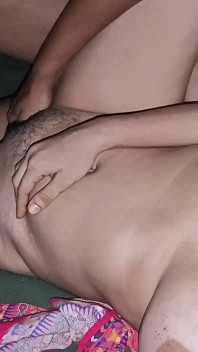 Bhabhi desi bengali miang, dikongkek keras dengan abang ipar, bhabhi India dan video seks devar.