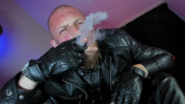 Hunky time: Maître Marlboro