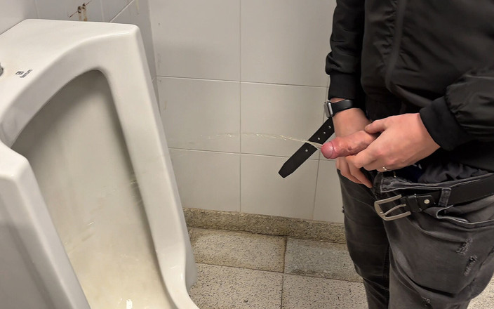 Arg Boys: První Gay Pissing Vlog v historii (a It's Hot)