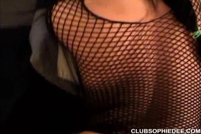 Sophie Dee: 아시아 자지를 사랑하는 소피 디
