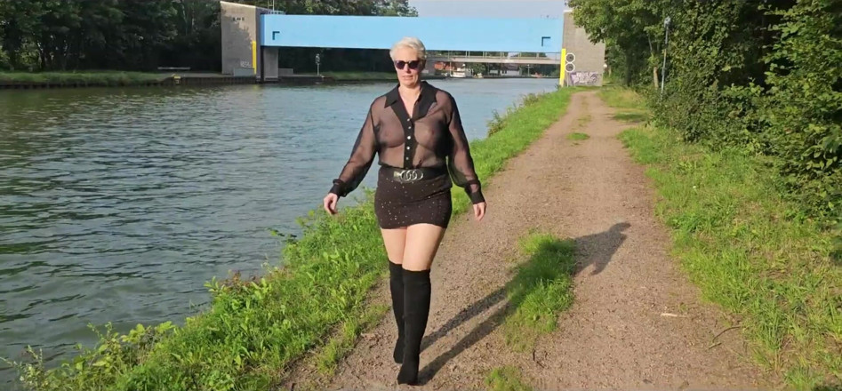 UserBitch1: ในคลอง Mittelland ระยําเครื่องสั่นของฉัน