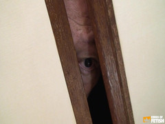 Pure Japanese adult video ( JAV): 日本女郎在老男人的注视下被一个男人取悦并被