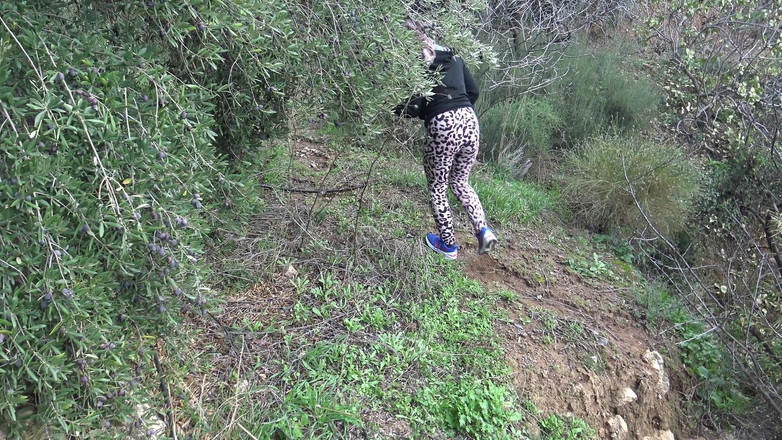 Souzan Halabi: 这个土耳其穆斯林女人并不害怕与陌生人发生性关系!!