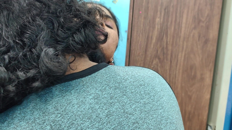 Vaigavarun45: Couple Romance