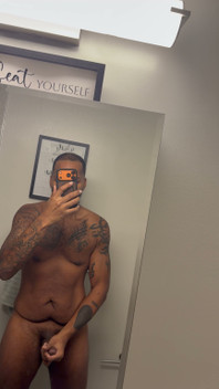 Bathroom Jerkk!