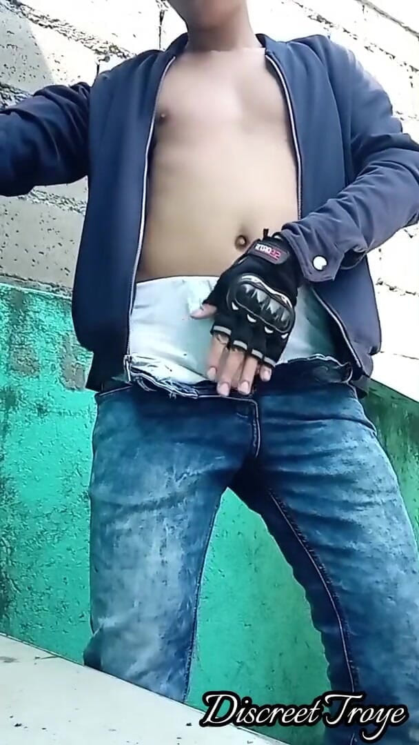 Troye_AsianPinoy: Pinoy Rider在公墓打手枪 - sarap jakol pinoy Rider sa sementeryo