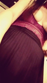 Naughty Housewife Squirts in the Kitchen and Splashes the Table Ginnagg