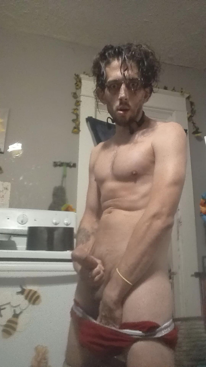 Magnumxlcody: Labă în bucătărie # 1