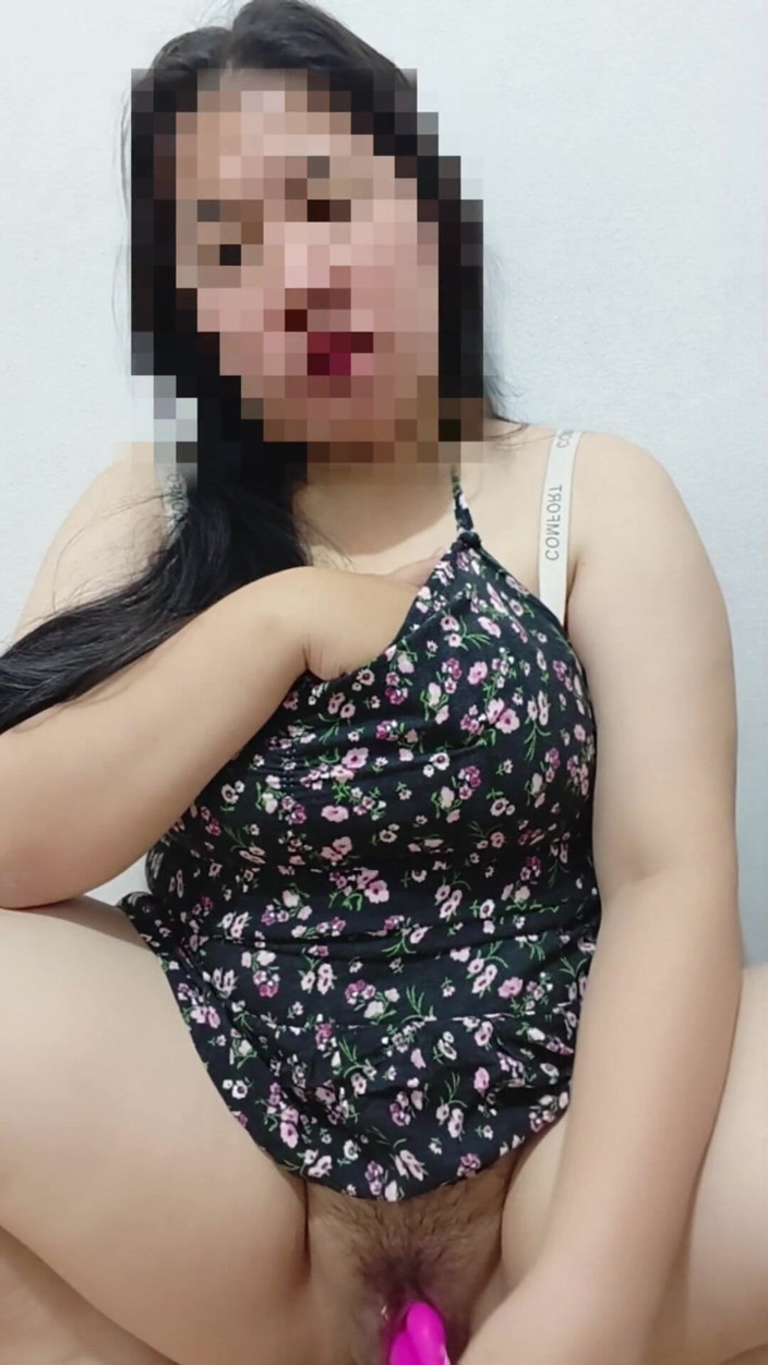 Purple sex: Mooie grote zus komt net uit een klein dorp