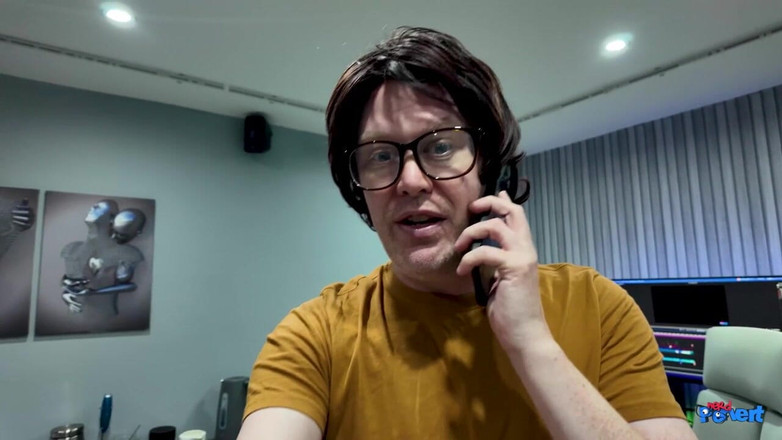 Nerd Pervert: Carli Hudsone Cock Slurping děvka