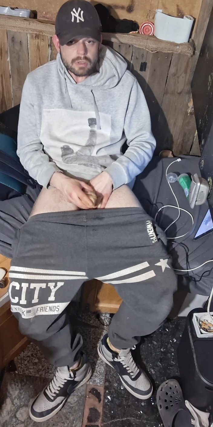 jerkofflover: Aber Mein Dritter Cumshot an Diesem Tag War Der Beste...