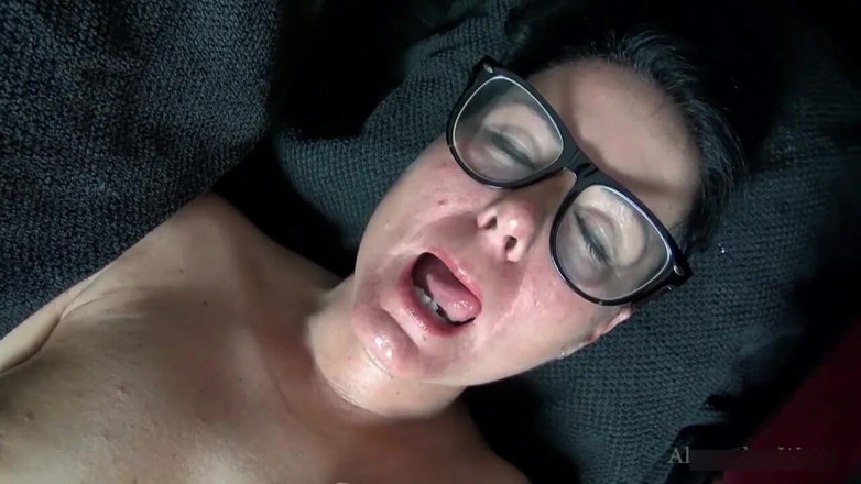 Alexandra Wett: Perverted spatter shoots directly into my Stepsister's fuck mouth