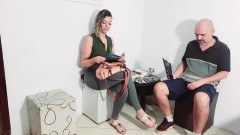 Gabi SweetCouplesStories: Vytáhl ptáka na recepci a dostal ruku