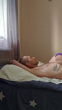 Tchýně mi saje ptáka, aby osvobodila mé koule ze sexy mrdky
