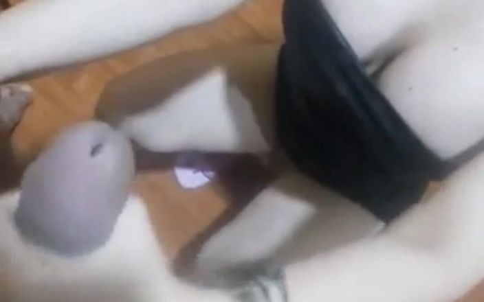 COLOMPERX: 私の妻は私においしい小さなマッサージをくれます