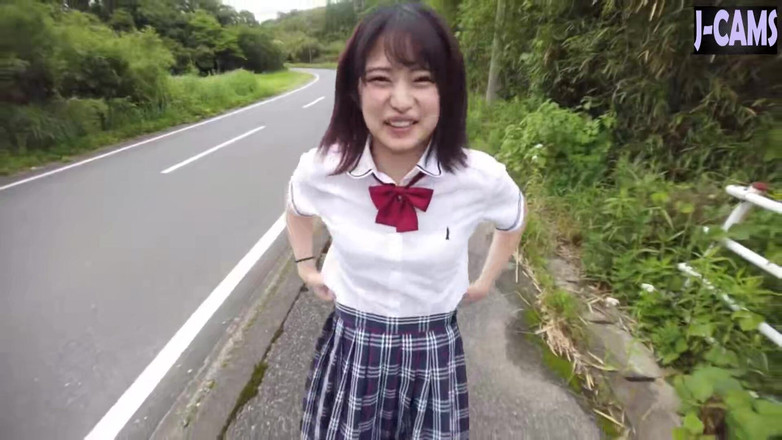 J-Cams: チャーミング・ビューティー。いたずらっぽい笑顔の遊び心のあるデート パート1