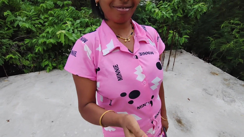 Premi pooja: Indian Bhabhi Ki Chudai with Young Daver - Young Hot Couples...