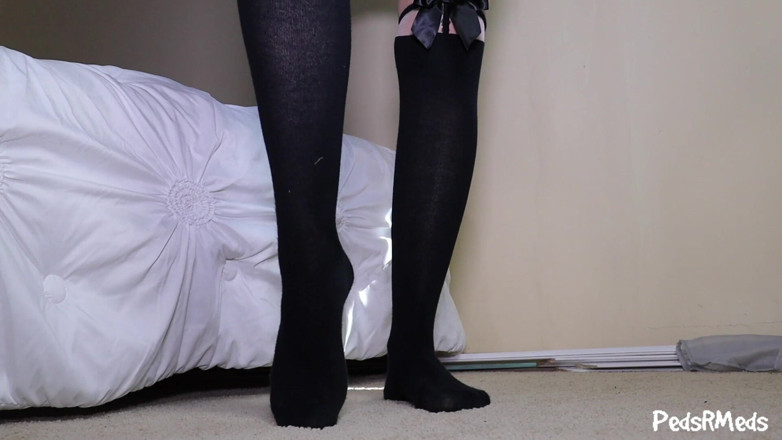 PedsRMeds: Riot Valentine Worship Your Giantess Goddess