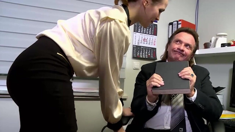 Deutschland porn: Moje špinavá sekretářka - (celý film)