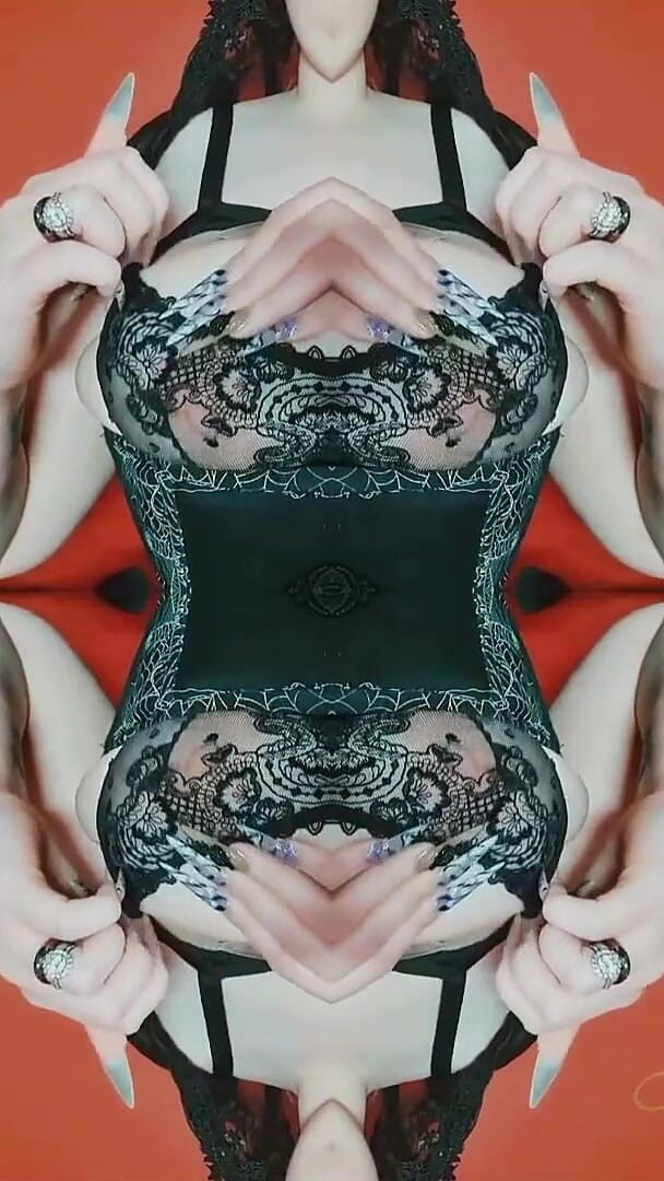 Mxtress Valleycat: Pale Tits Goon Loop