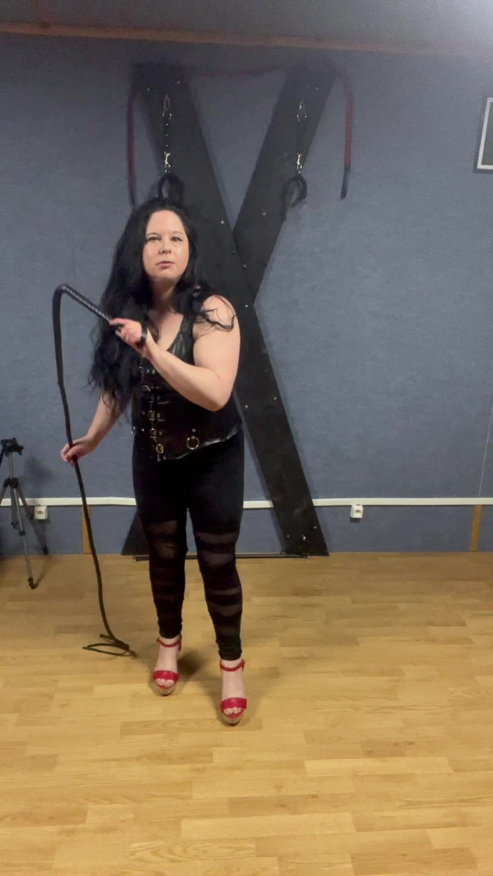 Maitresse Clara: Fröken Clara och hennes piska