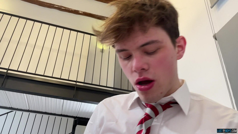 Lust for boys: 3 ptáci pro dospívajícího chlapce - část 3