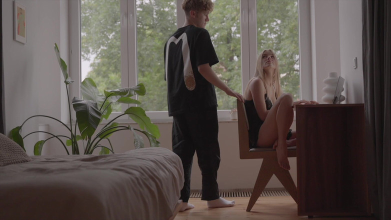 Yummy Mira: Cozy Homemade Sextape of Real Amateur Couple - Mira David