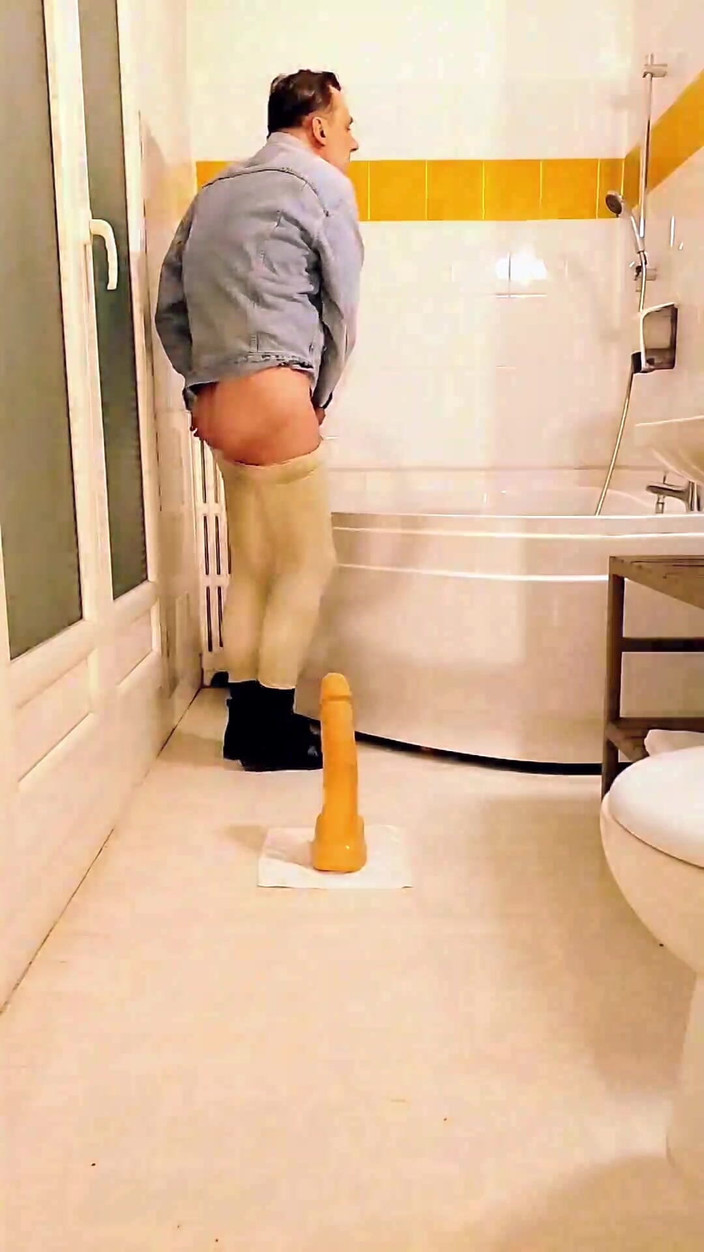 Joy Stardust: Fetysz Masturbacja I Dildo Ruchają Się W Łazience