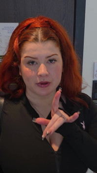 Hotelová sázka na macechu