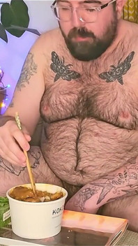 Stepdaddy Stuffs His Face with a Takeaway and Enjoys It so Much He Wanks with the Sauces!
