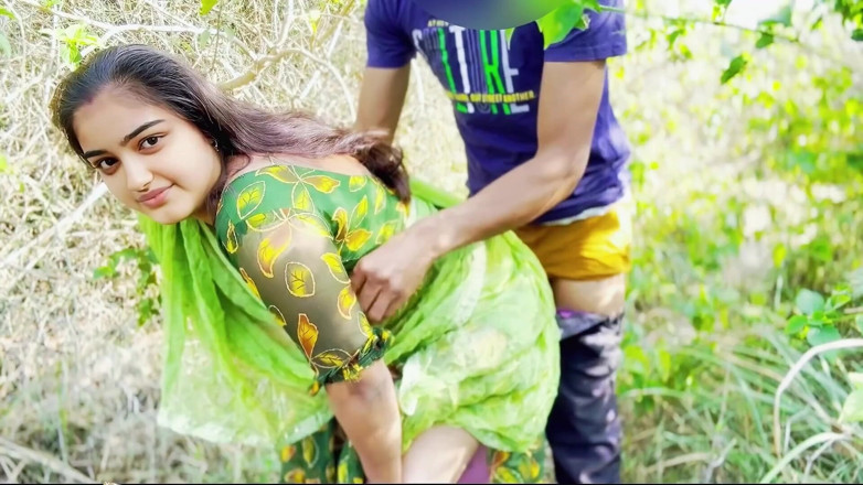 Your_aisha: Desi Teen Fucking Outdoor