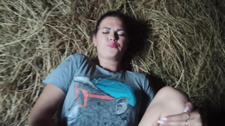 DirtyLubov: Hay Fuck Dengan Squirt