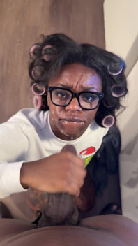 Ebony Step Sis Pulls Out BBC While Clan Is Watching a Movie